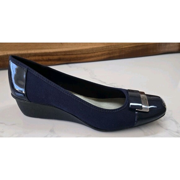 Anne Klein Sport Waverly Round Toe Low Wedge Shoe Choose Sz 8.5/ Blue - Picture 1 of 7